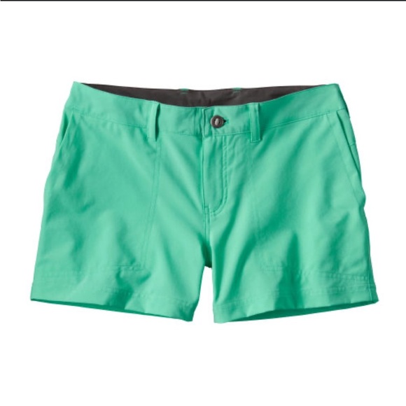 Patagonia Pants - Patagonia W's Happy Hiking Galah Green  Shorts, Women’s Size 6